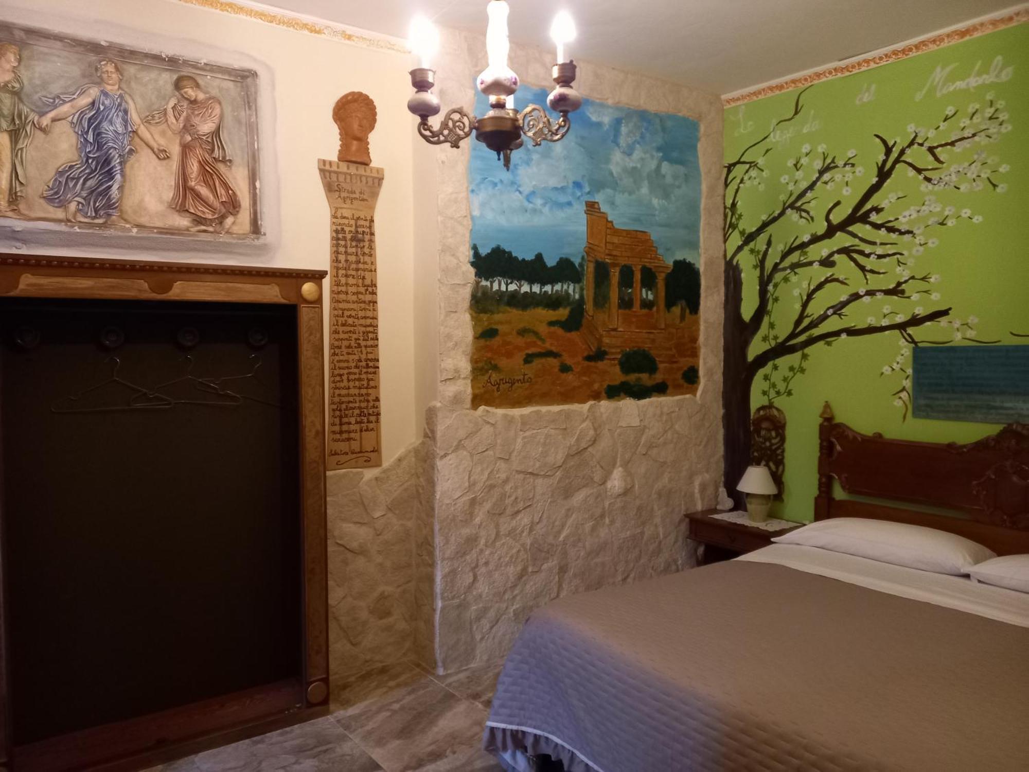 Sicilia In Miniatura "L'Atelier Dell'Etna" Acomodação com café da manhã Zafferana Etnea Quarto foto