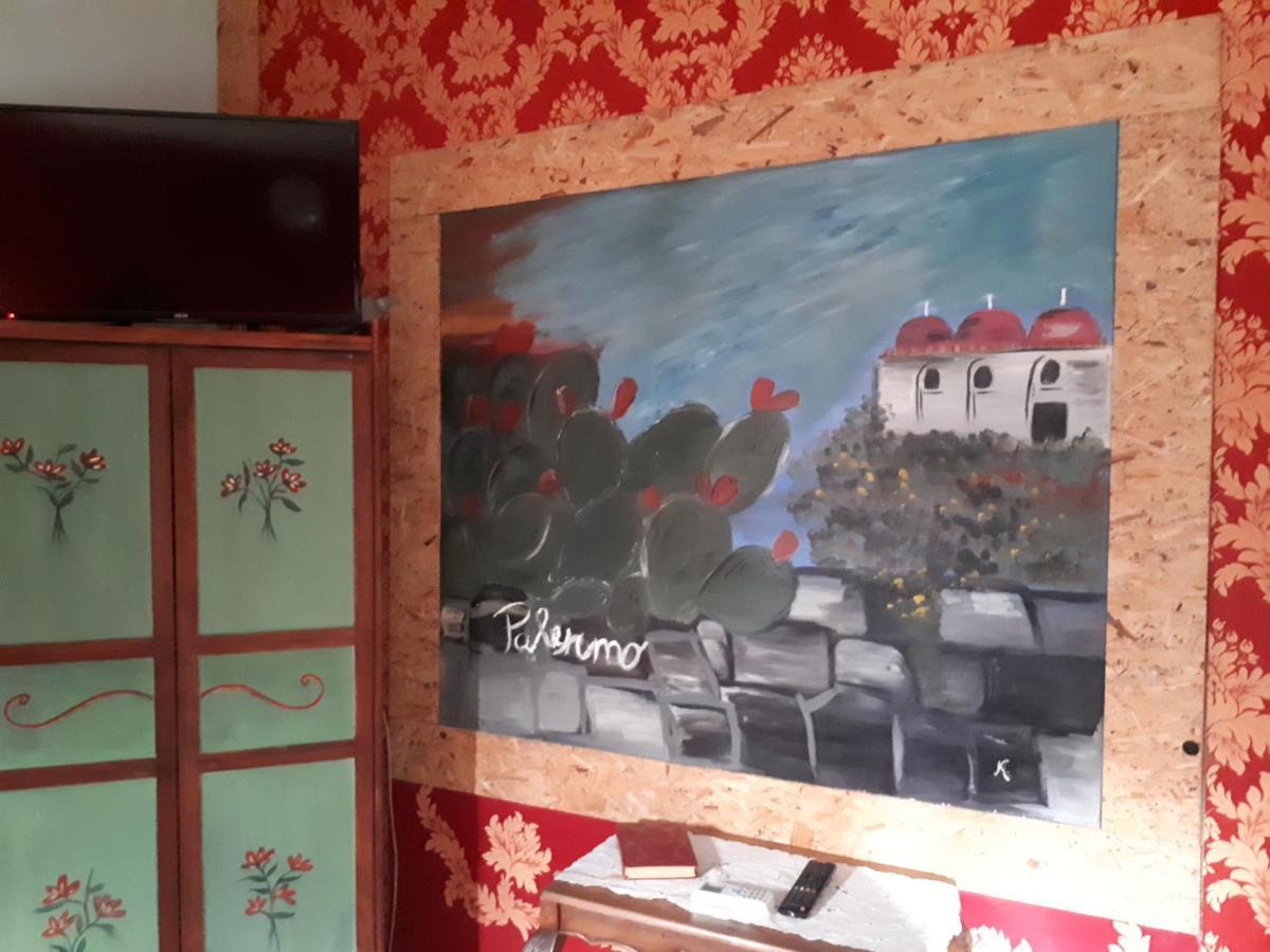Sicilia In Miniatura "L'Atelier Dell'Etna" Acomodação com café da manhã Zafferana Etnea Exterior foto